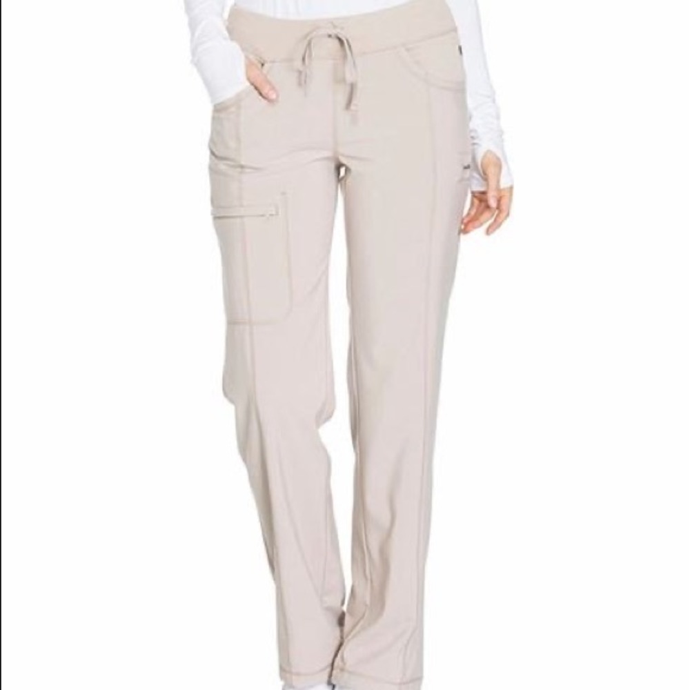 🤎Cherokee Infinity Elastic Waist Cargo Scrub Pant